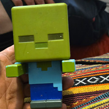 Mattel Minecraft Zombie Block Figure FLW12 Green/Blue/Gray Plastic 2017 picture