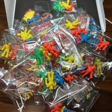 Kinnikuman Kinkeshi Part 8 84 Figures 28 Mini Books Collectible 15+ picture