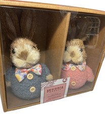 BEGONIA MARKET Easter Bunny RabbitS (2)  PINK BLUE SISAL 8.5 x 7 x 3.5 IN NIB picture