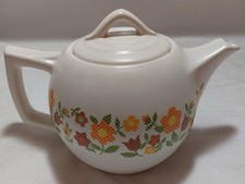 VTG 1970s McCoy Pottery #140 