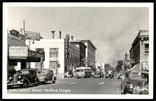 Vintage Postcard Real Photo Central Street Medford Oregon Drug Store picture