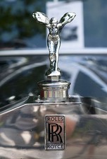 Rolls Royce Flying Lady Spirit of Ecstasy Bonnet Hood Ornament & RR Badge Mascot picture