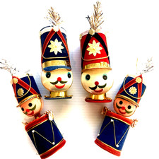 VTG 1950s Japan Christmas Ornament LOT of 4 Felt Beaded Toy Soldier Drummers 5