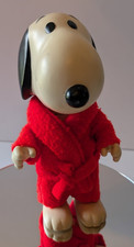 Vintage Snoopy in Red Robe  1958-1966 Rubber 8