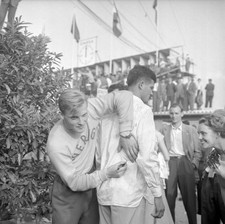 Athletics ECH 1954 Berne sportsman autograph hunter shirt 1950s Old Photo picture