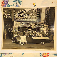 Farnan Foto Signed 1955 White Feather Premiere B&W 8x10 Press Photo Wagner picture