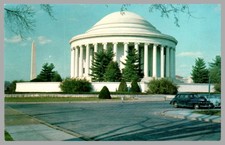 Jefferson Memorial Washington Monument Washington DC Chrome c1945 UNP Postcard picture