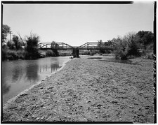 Photo:Bruneau Idaho Hot Springs Bridge 1930s Bruneau River Road HABS picture