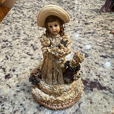 Victorian Girl Resin Figurine w/ Teddy Bear, Beige Cream Brown Decor picture