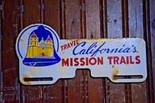 CALIFORNIA MISSION TRAILS PAINTED METAL TOPPER SIGN HOTEL TRAVEL VINTAGE 1950s picture
