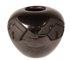 Santa Clara Pueblo Pottery By Harrison and Marie Begay 20th Century picture