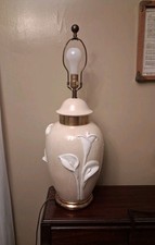 Rare 1979 CHAPMAN Ceramic Brass Urn  Style Table Lamp - Lilly Relief White Beige picture