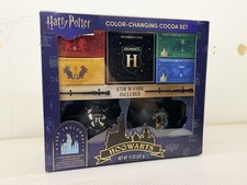 NEW Harry Potter Color Changing Hot Cocoa Set 2 Mugs 2 Stir Wands 8 Mixes picture
