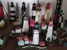 U.S. Lighthouse Collection (16pieces) and a Lighthouse Nightlite picture