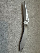 Spyderco Police Stainless Steel Handles VG-10 Satin Plain Edge never used no box picture