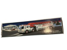2000 Hess Toy Fire Truck with Tiller, Ladder Extends 21” Working Lights New picture