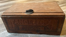 Antique Tanglefoot Crate with Fly Figural Clasp-Pest Control picture