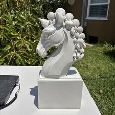 RARE Unicorn Bust Statue TMS 2005 Beautifully Detailed Seashell Mane 19