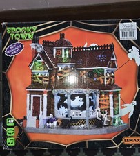 Lemax Spooky Town Last House on the Left Animated 2013 Halloween 35548 picture