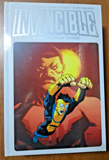 INVINCIBLE COMPENDIUM VOLUME 3 HARDCOVER  (1112 Pages) Hardback Collects #97-144 picture