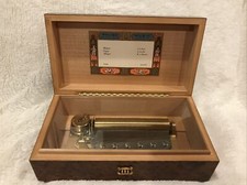 Vintage Swiss Reuge Music Box 72 Key Bach, Corelli & Mozart Minuet Gigue Allegro picture