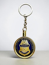U S CUSTOMS AND BORDER PROTECTION OFFICER Challenge Coin Keychain ·GREAT GIFT· picture