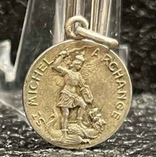 By JB France 1920´ Saint Michel Archangel antique silver beauty small medal picture