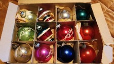 Vtg mixed lot of Christmas Ornaments  in vintage doubl-go Box  picture