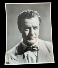 Famous Actor Photo Portrait 8 x 10 Radio Host picture