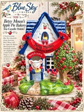 Blue Sky Clayworks Heather Goldminc 2020 Besty Mouse Apple Pie Bakery Tea Candle picture