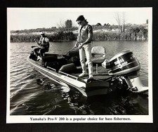 1980s Yamaha Pro-V 200 Motor Ranger 393 Fishing Boat Bass Fisherman VTG Photo picture
