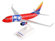 Skymarks SKR949 Southwest Airlines Boeing 737-700 N922WN Desk 1/130 Jet Model picture