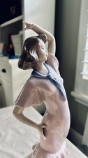 Very RARE NAO by Lladro Graceful Spanish lady in a flowing dress, elegant pose picture