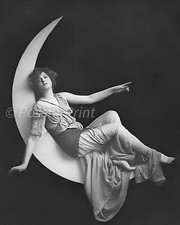 Art Deco 20s Era Vintage 1920s Jazz Age Pint 8x10 picture