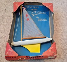 VINTAGE NOS KEYSTONE SEABREEZE MODEL 631 SAILBOAT  WOOD POND BOAT W BOX 30'S 40S picture