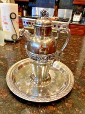 VTG./Antique Pilgrim by Friedman Cocktail Shaker with Ornate Grape Design picture