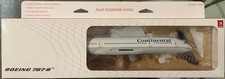 HOGAN WINGS CONTINENTAL AIR BOEING 787-8 DREAMLINER # 3596 SCALE 1:200 NEW picture