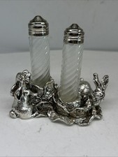 Vintage Arthur Court Salt & Pepper Shakers Bunny Rabbits Cabbage Garden 1998 picture