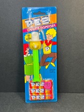 Vintage 70s Misfit Snowman PEZ Candy Dispenser White Hat Yellow Face Green Stem picture