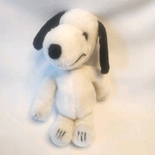 Vintage 1968 United Feature Syndicate Snoopy Plush 16