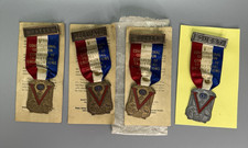 1942 CIO 5th Constitutional Convention PRESS DELEGATE GUEST USHER Badge Bastian picture