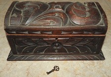 Antique Hand Carved Folk Art Wooden Keepsake Box w/Hinged Lid & RARE KEY picture