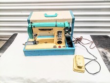 VTG Kingston Precision Sewing Machine w/ Case Model HA4B2  260 Streamliner WORKS picture