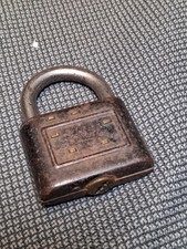 Yale & Towne mfg The Junior Vulcan pad lock w/o keys picture