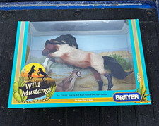 Breyer America's Wild Mustangs Wild Hearts Running Free Set No. 750101 picture