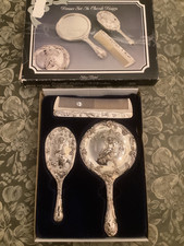 Vintage Boxed SilverPlate 3 piece Cherub Vanity Dresser Set New picture