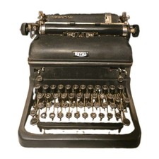 Antique 1930's - 1940's Royal Typewriter Black Vintage No Missing Parts Works  picture