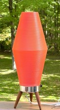 Vintage MCM Orange Atomic Beehive Ribbed Plastic Tripod Table Lamp WORKING picture