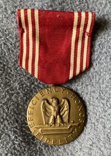 WWII Good Conduct Medal - United States Army EFFICIENCY • HONOR • FIDELITY picture