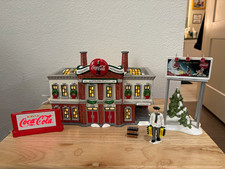 Dept 56 1994 Coca-Cola Snow Village Bottling Plant 54690 + Billboard Sign Figure picture